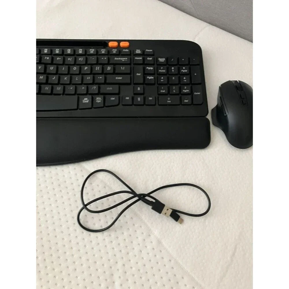 Rechargeable Mouse and Keyboard Set